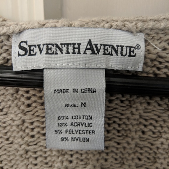 Sweater - Picture 2 of 3